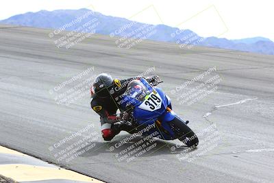 media/Feb-27-2022-CVMA (Sun) [[a3977b6969]]/Race 6 500 Supersport-350 Supersport (Holeshot)/